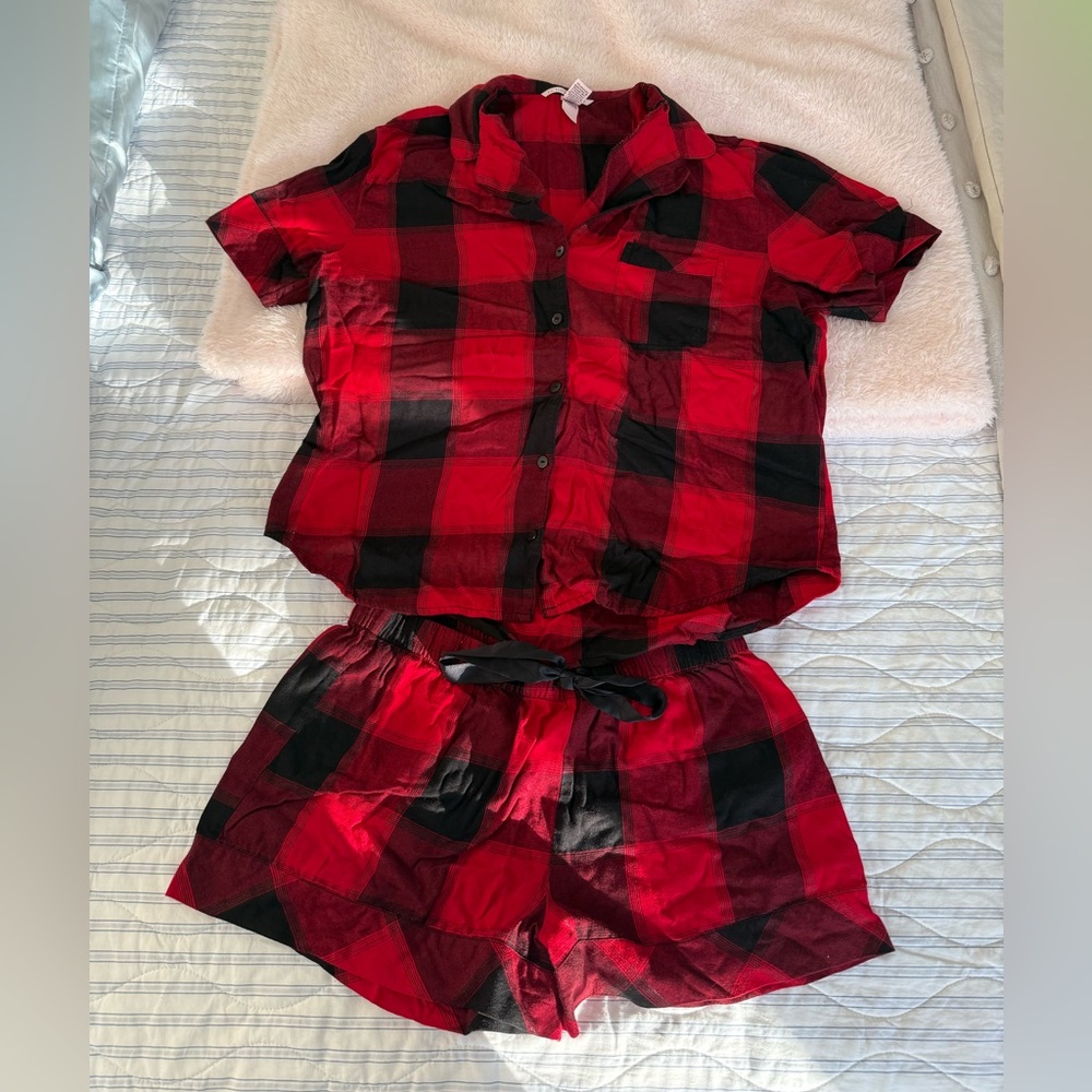 Victoria’s Secret pajama set